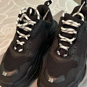 Balenciaga triple S sneakers
